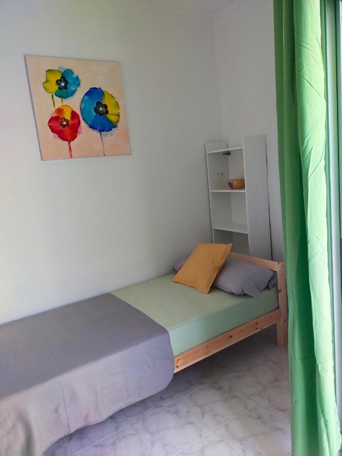 Pastel Love Apartment Gandia Luaran gambar